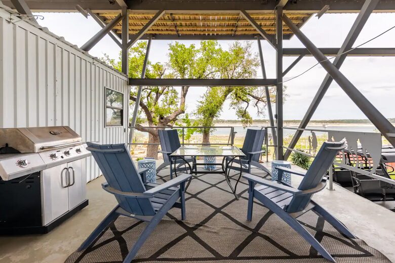 Lake House in Austin TX - Austin, Texas