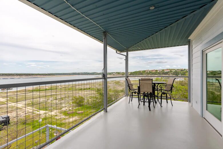 Lake House in Austin TX - Austin, Texas