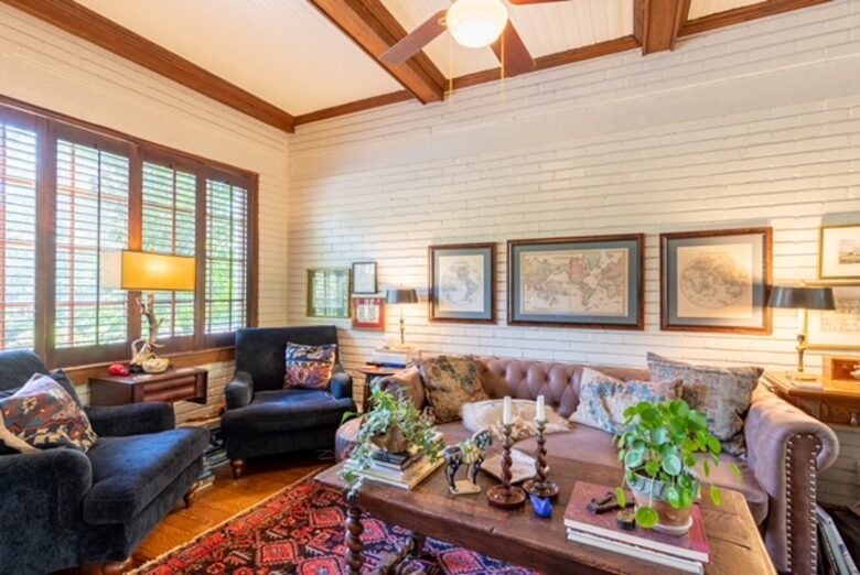 Luxury and Old World Charm in Midtown Memphis - Memphis, Tennessee