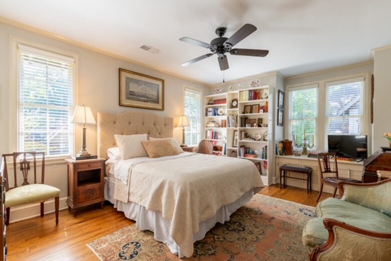 Luxury and Old World Charm in Midtown Memphis - Memphis, Tennessee