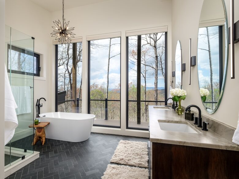 The Brevard Mountain Retreat - Brevard, North Carolina