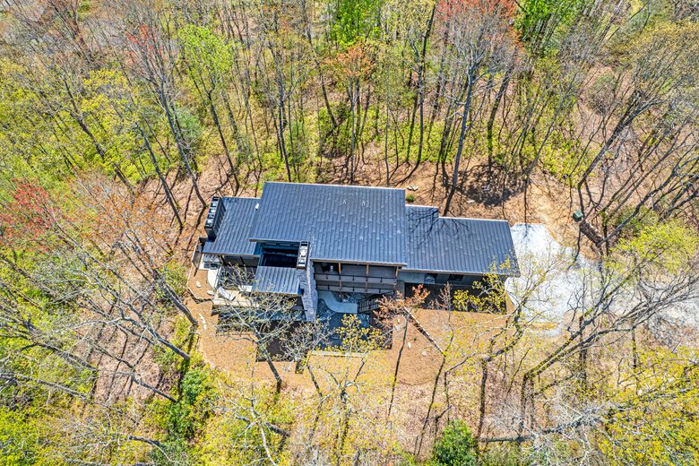The Brevard Mountain Retreat - Brevard, North Carolina