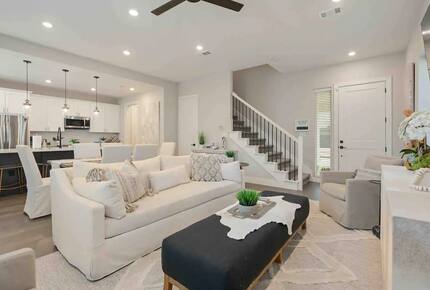 Howdy House - College Station, Texas