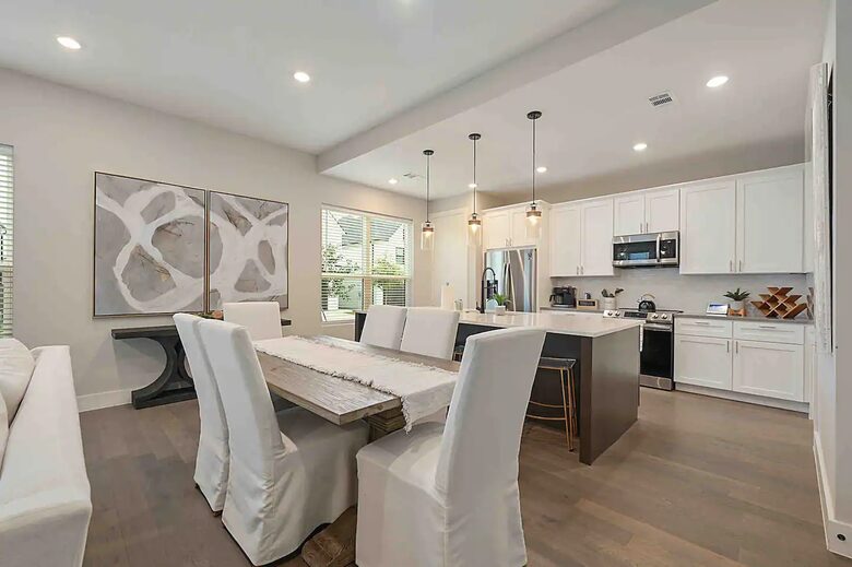 Howdy House - College Station, Texas
