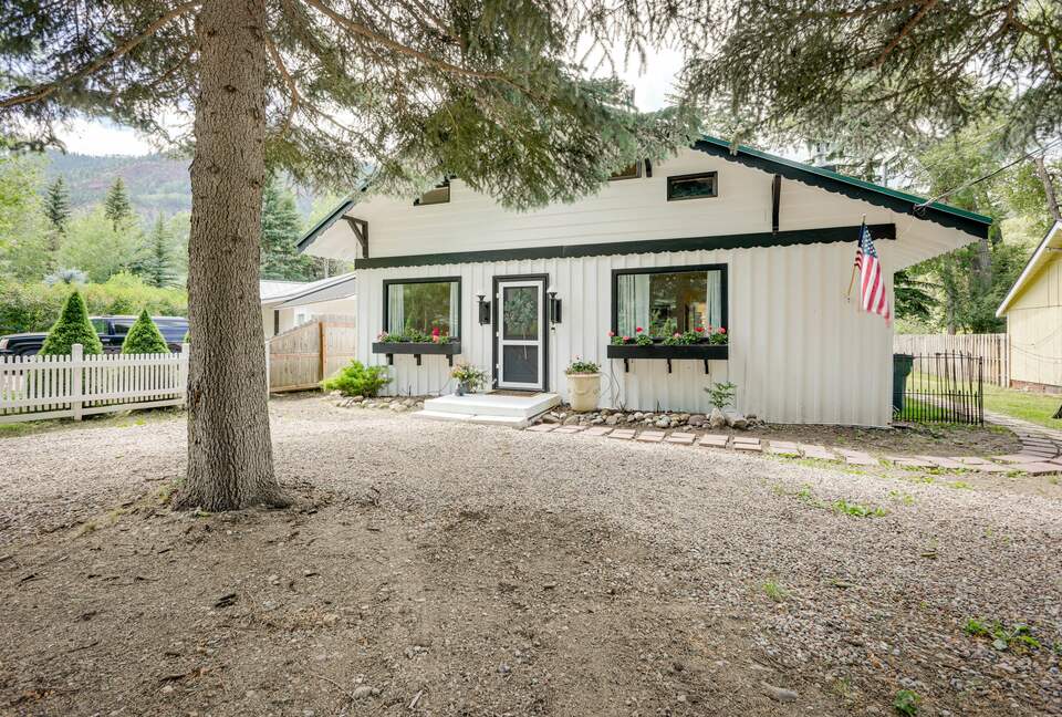 Chic Redstone Historic District Residence - Redstone, Colorado