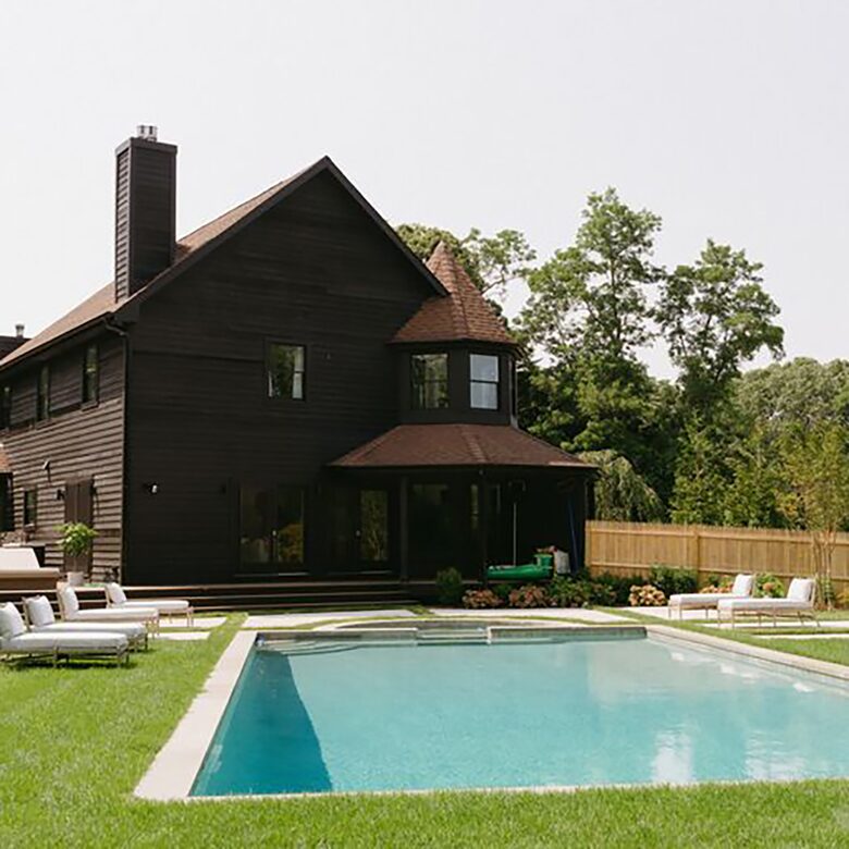 Waterfront Southampton Estate | Heated Pool, Spa, Gym, Outdoor Kitchen, Sonos - Southampton, New York