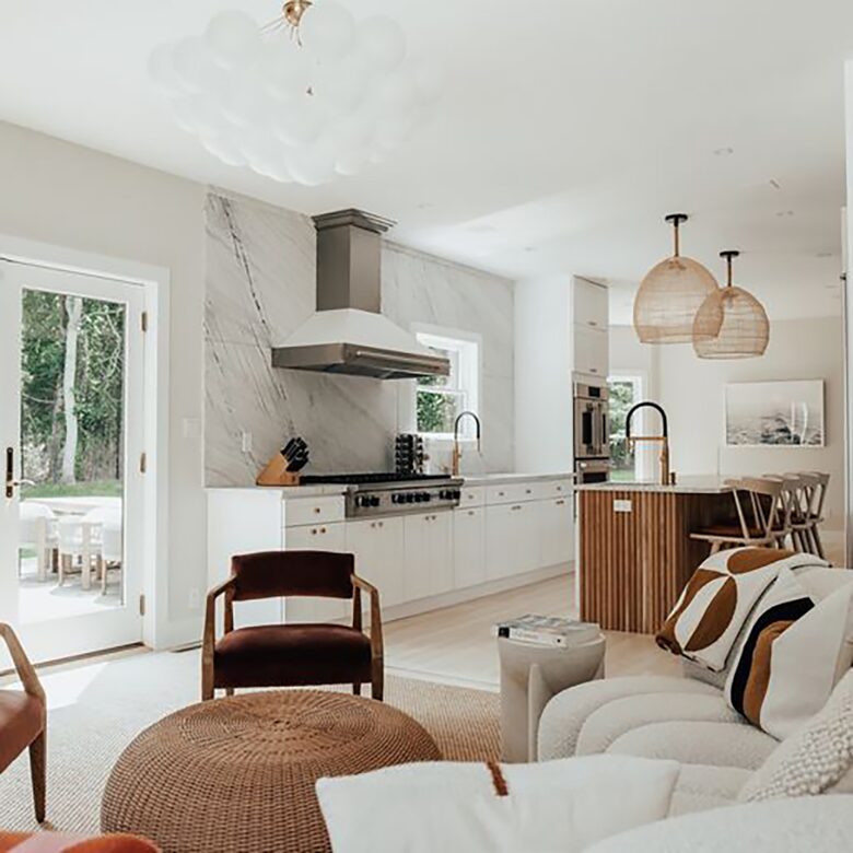 Waterfront Southampton Estate | Heated Pool, Spa, Gym, Outdoor Kitchen, Sonos - Southampton, New York