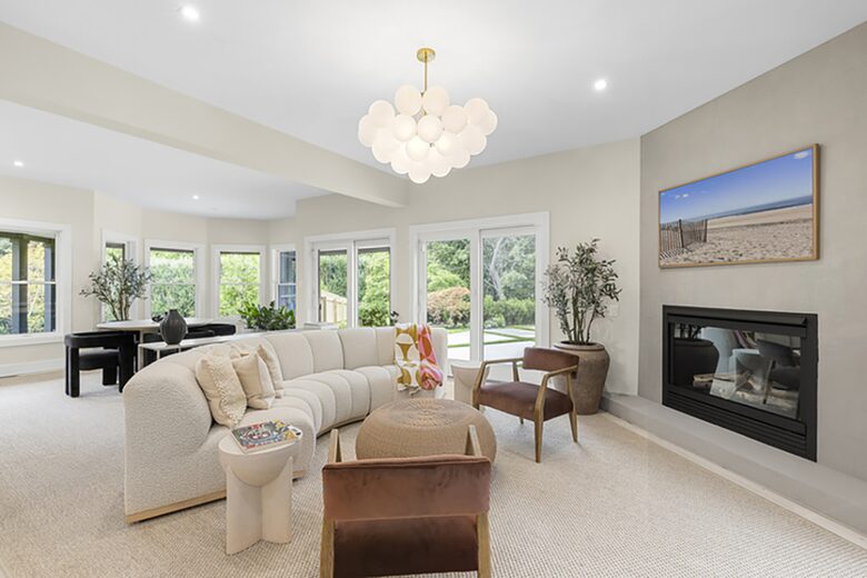 Waterfront Southampton Estate | Heated Pool, Spa, Gym, Outdoor Kitchen, Sonos - Southampton, New York