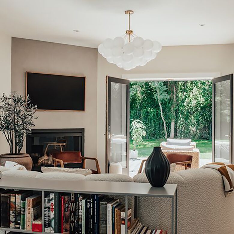 Waterfront Southampton Estate | Heated Pool, Spa, Gym, Outdoor Kitchen, Sonos - Southampton, New York