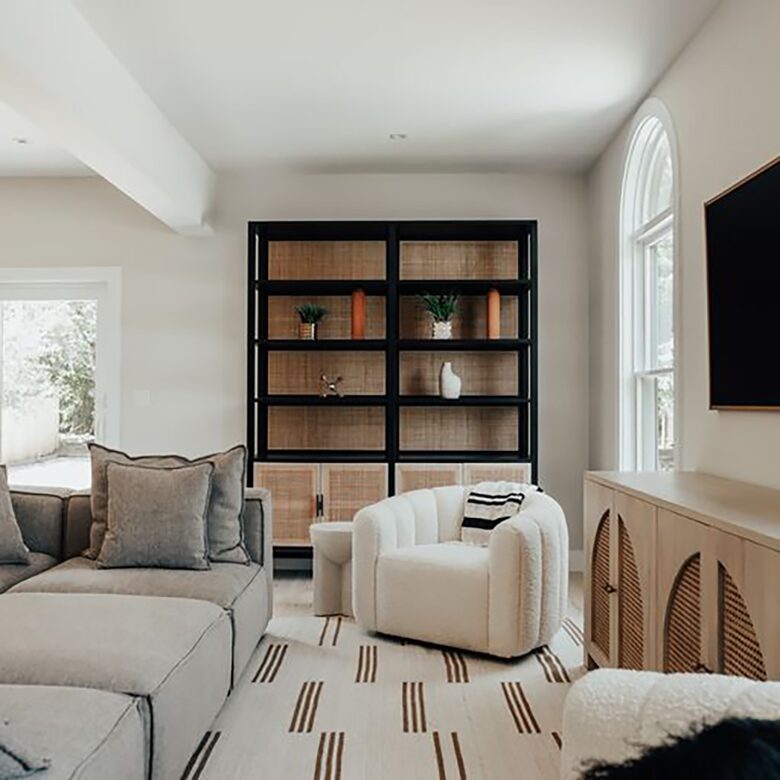 Waterfront Southampton Estate | Heated Pool, Spa, Gym, Outdoor Kitchen, Sonos - Southampton, New York