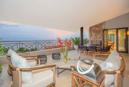 OceanView Penthouse, Hacienda de Mita, Daily Housekeeper/Cook, Free Golf Cart - Punta Mita, Mexico