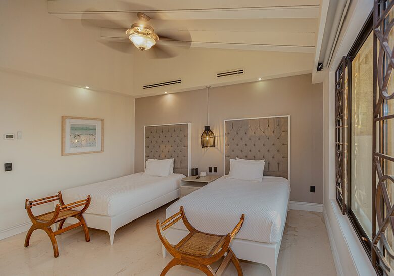 OceanView Penthouse, Hacienda de Mita, Daily Housekeeper/Cook, Free Golf Cart - Punta Mita, Mexico