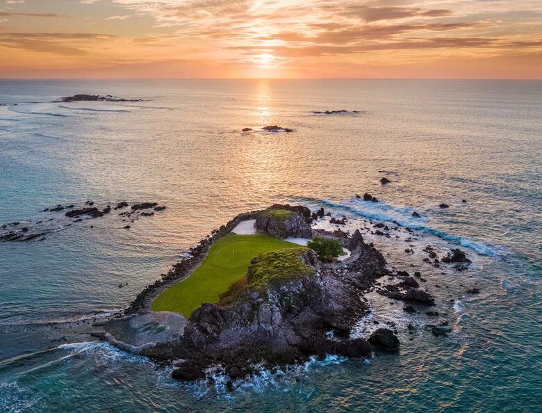 OceanView Penthouse, Hacienda de Mita, Daily Housekeeper/Cook, Free Golf Cart - Punta Mita, Mexico