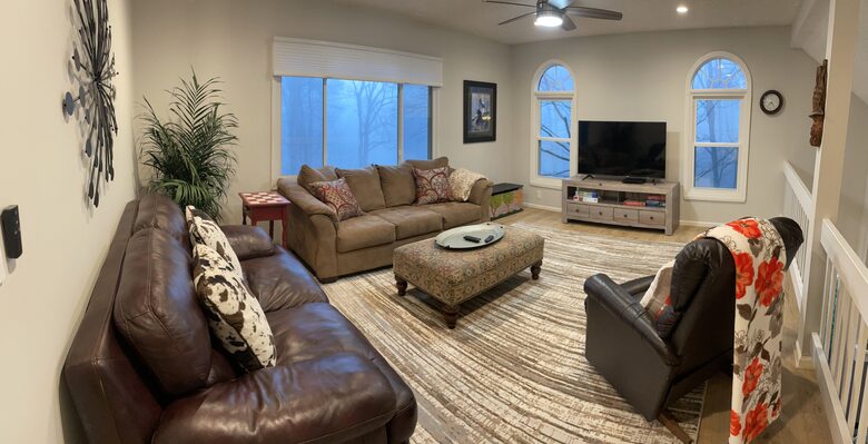 Beautiful Mountain Retreat | 10 minutes to Downtown Asheville - Asheville, North Carolina