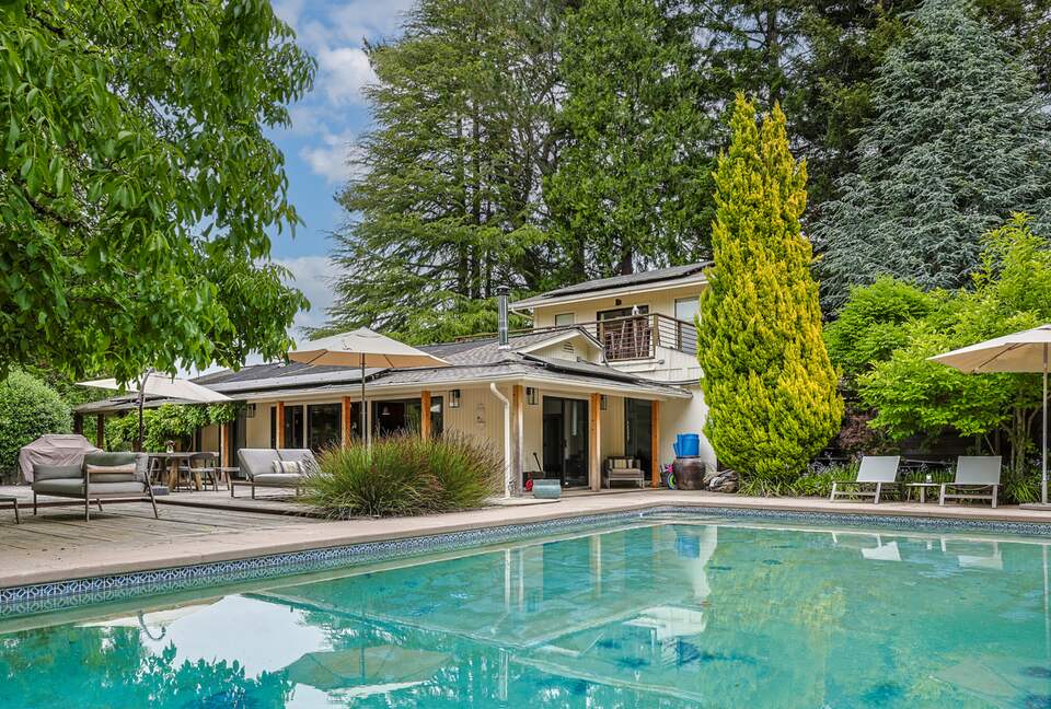 Serene Wine Country Retreat - Sebastopol, California