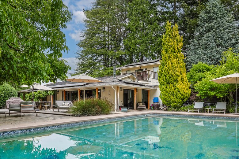 Serene Wine Country Retreat - Sebastopol, California