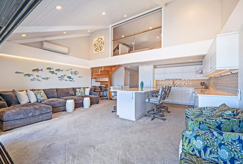 Gorgeous Beachfront Villa with Resort Amenities - Kihei, Hawaii