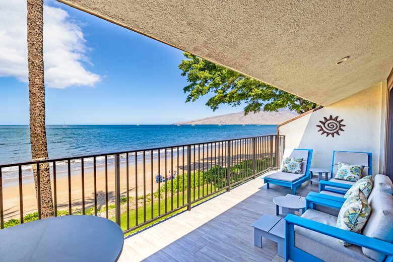Gorgeous Beachfront Villa with Resort Amenities - Kihei, Hawaii