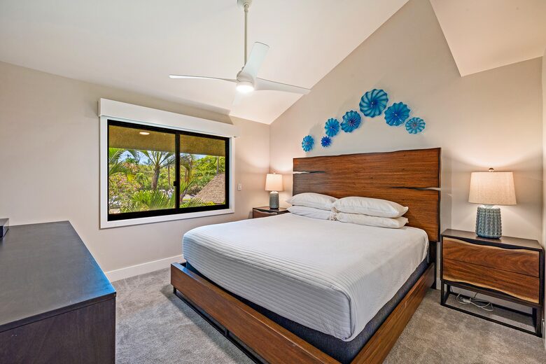 Gorgeous Beachfront Villa with Resort Amenities - Kihei, Hawaii