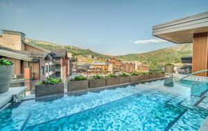 Ski-In/Ski-Out Residence At One Snowmass West - Snowmass Village, Colorado