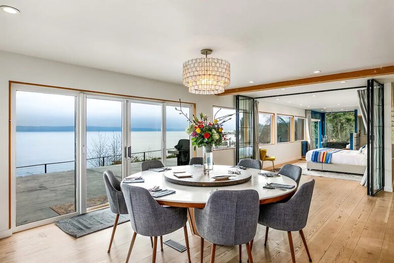 SaltWood | Zenith Waterfront Retreat - Kingston, Washington