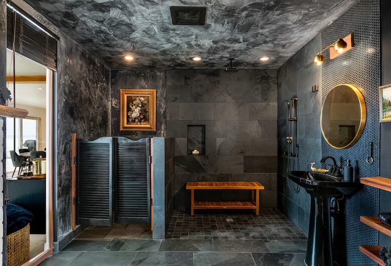 SaltWood | Zenith Waterfront Retreat - Kingston, Washington