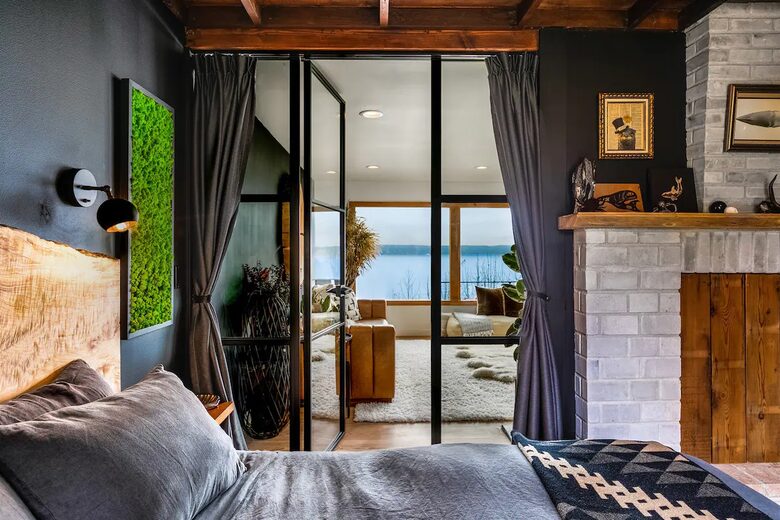 SaltWood | Zenith Waterfront Retreat - Kingston, Washington