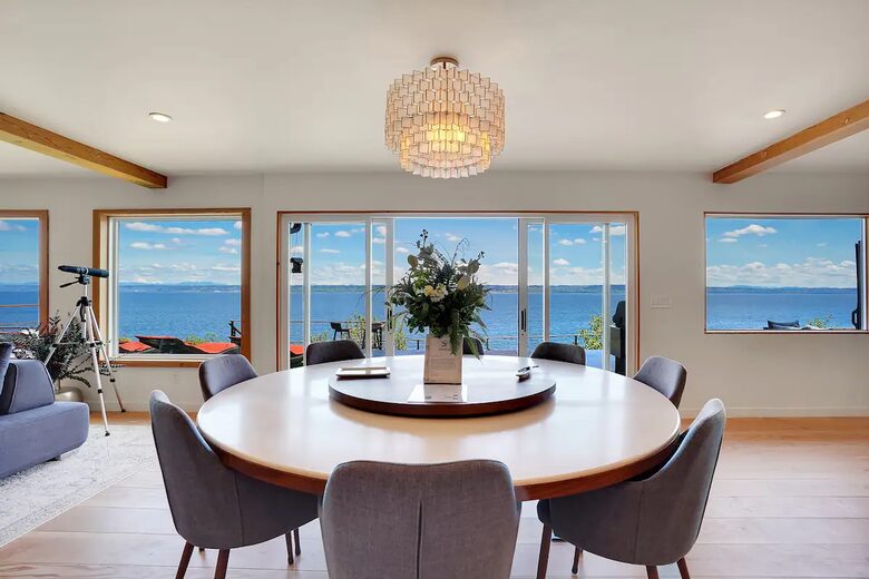SaltWood | Zenith Waterfront Retreat - Kingston, Washington