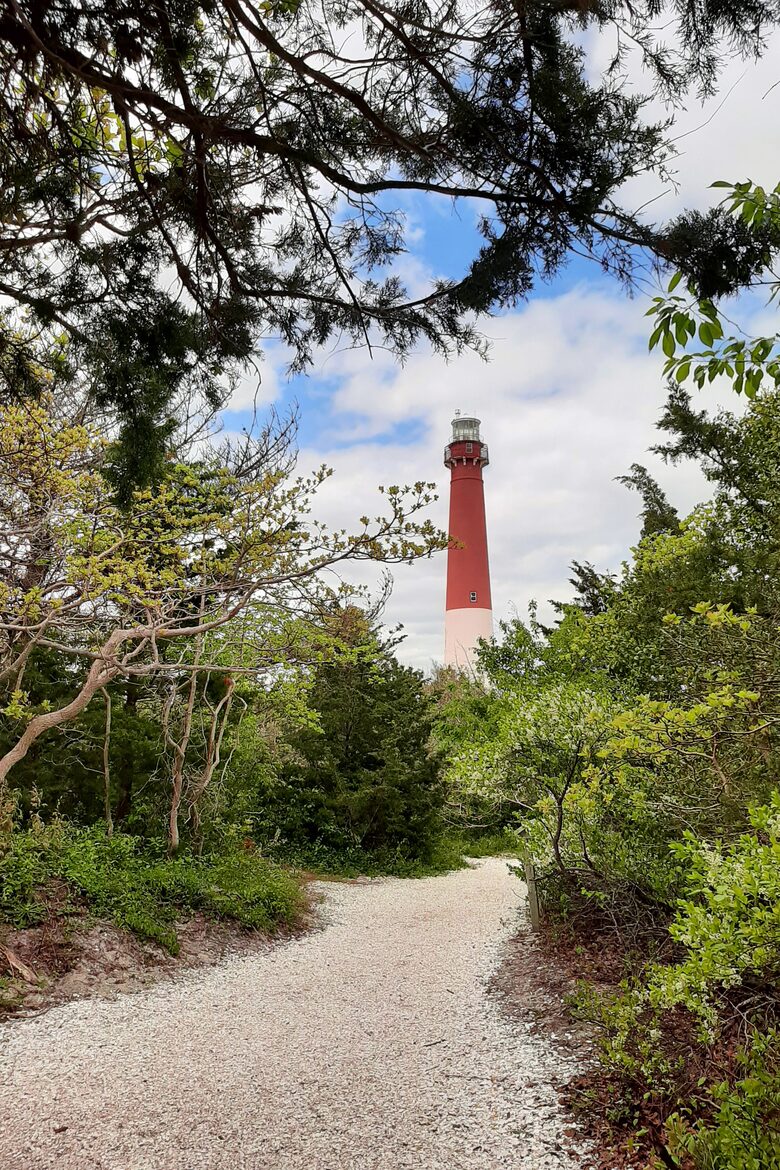 Dreamy Barnegat Light Oceanfront Shore Beach House - Barnegat Light, New Jersey