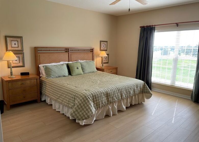 Second Floor bedroom w golf views