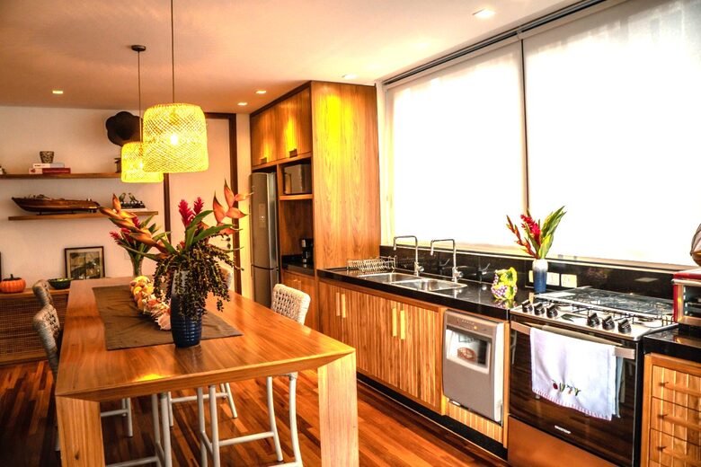 Porto Frade Condominium 2BD Apartment - Frades, Angra Dos Reis, Brazil