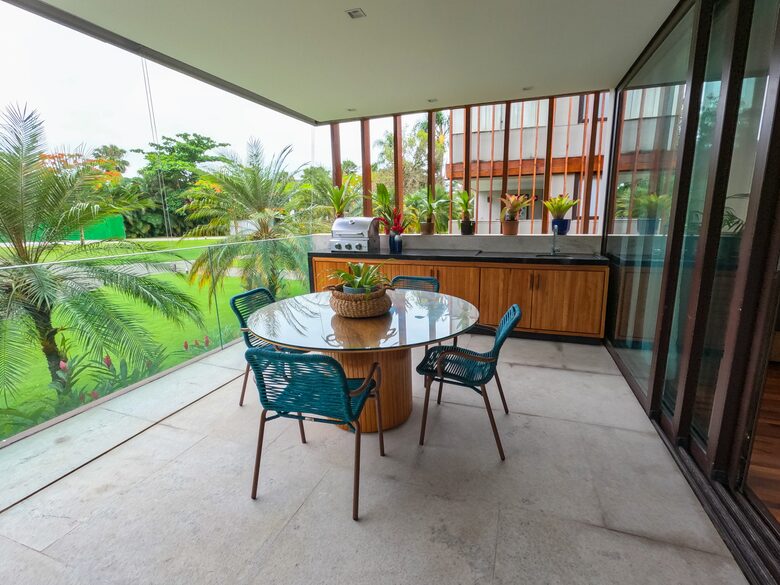 Porto Frade Condominium 3BD Apartment - Frades, Angra Dos Reis, Brazil