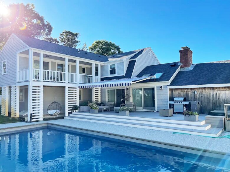 Luxurious Retreat in Chatham with Pool - Chatham, Massachusetts