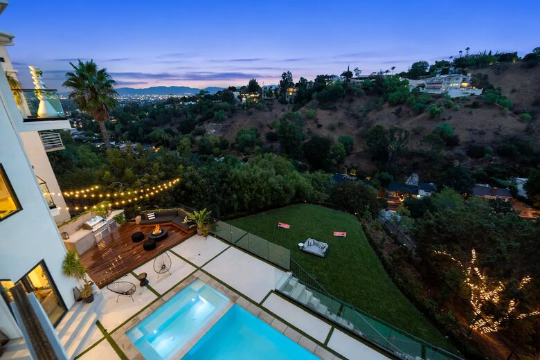Custom Hillside Oasis with Stunning Views - Studio City, California