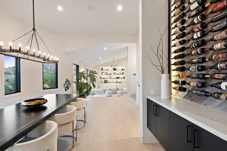 Custom Hillside Oasis with Stunning Views - Studio City, California