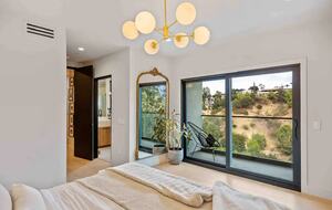 Custom Studio City Hillside Oasis with Pool and Recording Studio - Studio City, California