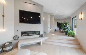 Custom Studio City Hillside Oasis with Pool and Recording Studio - Studio City, California