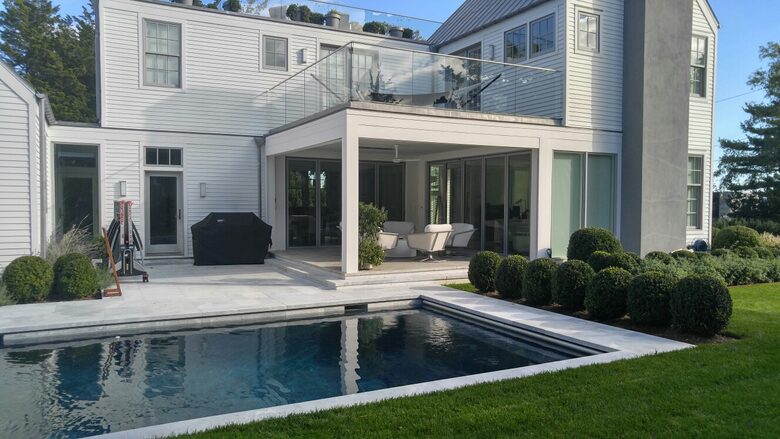 Stunning Modern Design Retreat - Sag Harbor, New York