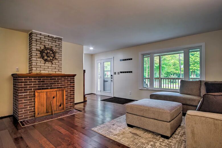 Spacious Retreat Steps from Lake Michigan - Whitehall, Michigan