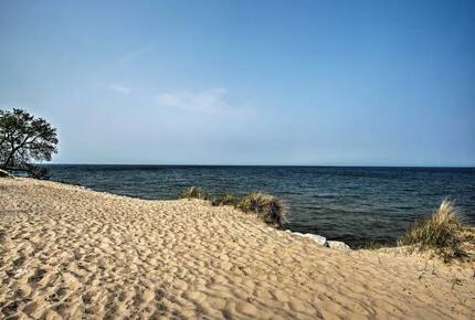 Spacious Retreat Steps from Lake Michigan - Whitehall, Michigan