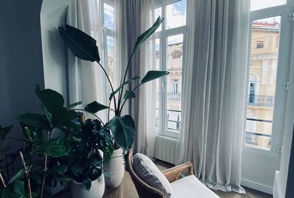 Elegant Valencian Apartment - Valencia, Spain