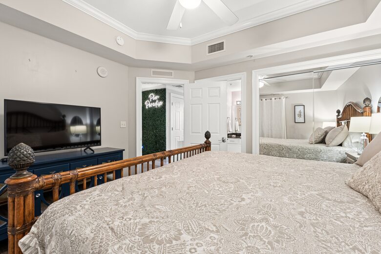 Beachfront Getaway in Panama City - Panama City Beach, Florida