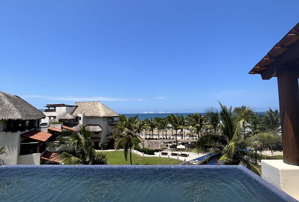 "Las Palmas" Gorgeous Penthouse - Zihuatanejo, Mexico