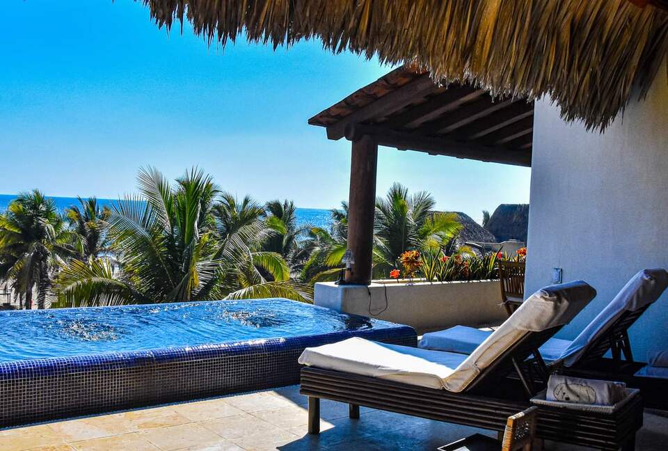 "Las Palmas" Gorgeous Penthouse - Zihuatanejo, Mexico