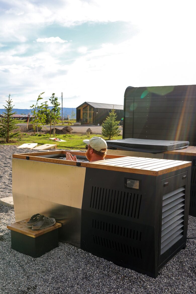 Yellowstone Peaks Single Luxe Modern Cabin - Island Park, Idaho