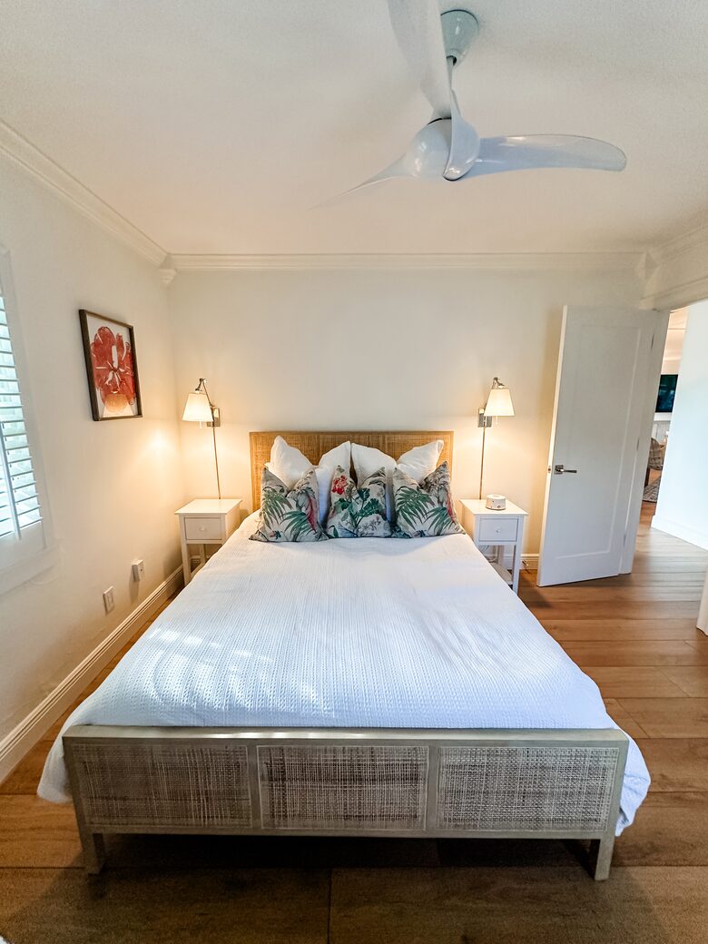 Downstairs queen guest room.