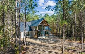 Bearly Behavin - Broken Bow, Oklahoma