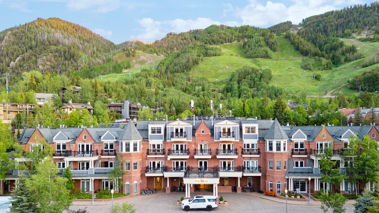 The Aspen Mountain Residences - Luxury Studio - Aspen, Colorado