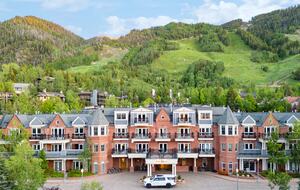 The Aspen Mountain Residences - 2 Bedroom Residence - Aspen, Colorado
