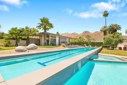 Glass Retreat: Mid-Century Modern Masterpiece - Rancho Mirage, California